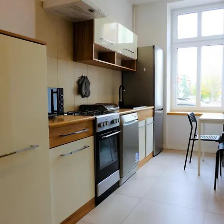 Tanie Noclegowanie Apartment *