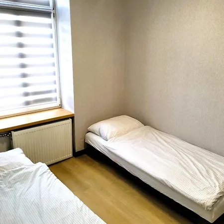 Apartment Tanie Noclegowanie *