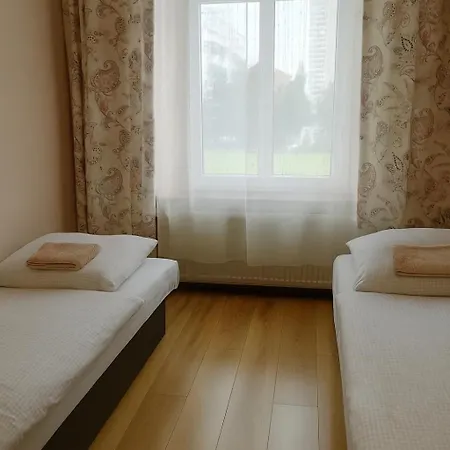 Tanie Noclegowanie 아파트 카토비체